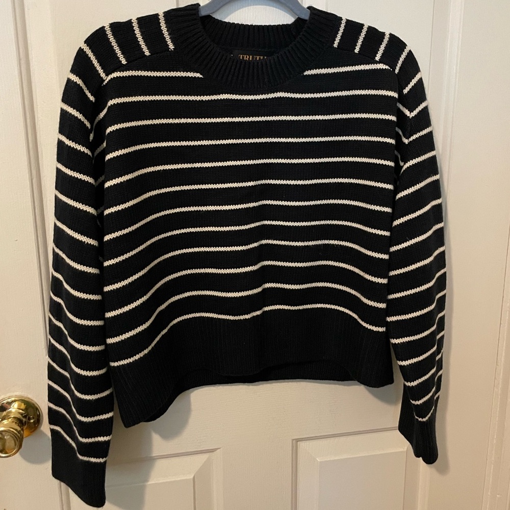 Truth by Republic Sweater
